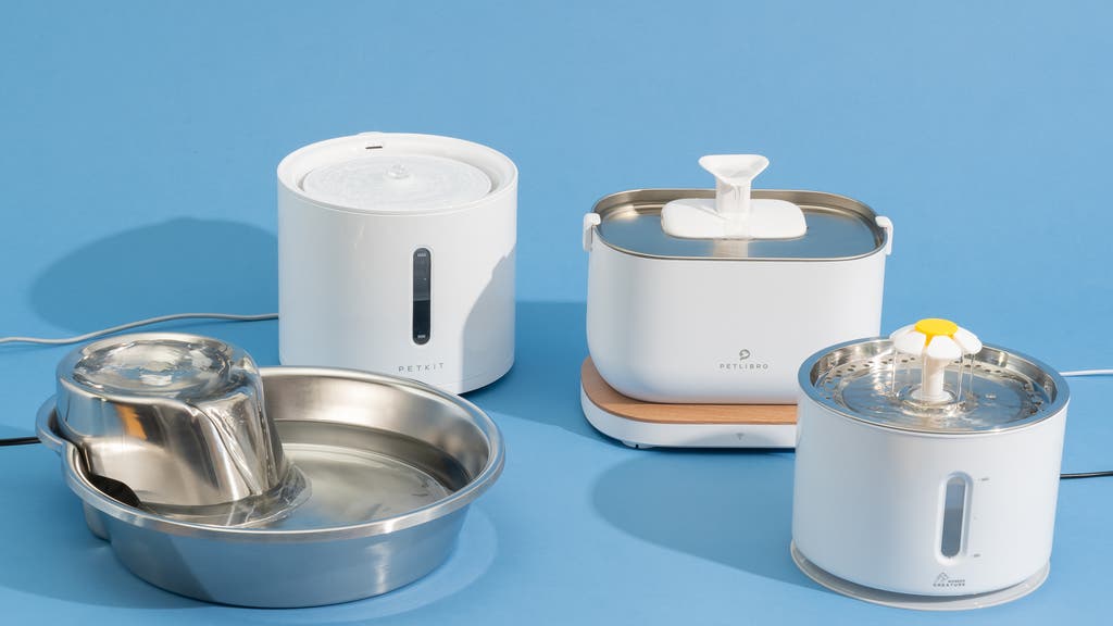 Stainless steel cat water fountain with triple filtration system